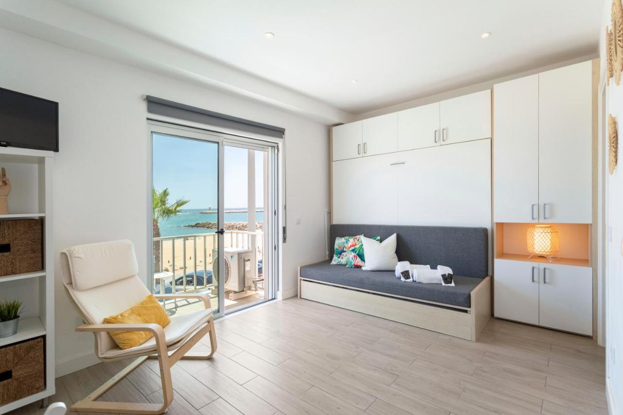 Centralgarve - Stunning Beach Front Studio - Astro Quarteira Dış mekan fotoğraf
